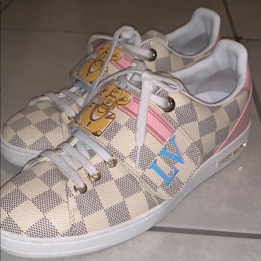 LV pink shoes